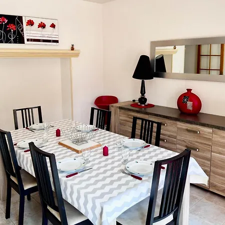 Holiday home Loca-moulins *