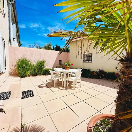 Loca-moulins Holiday home